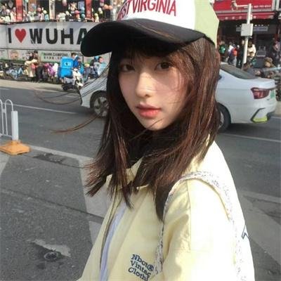 我爱冒牌机器女友